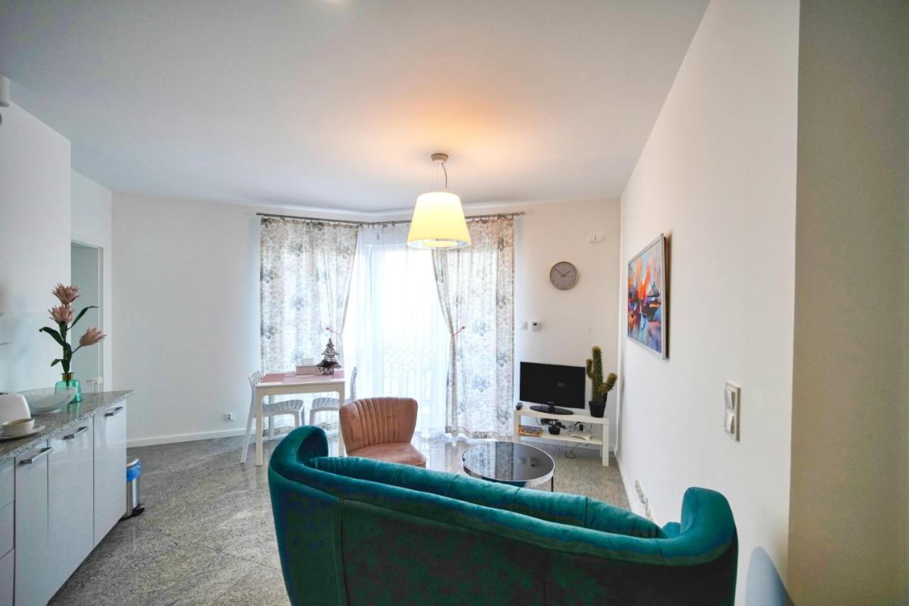 Apartment Roadway-seminaryjska Z Garazem Podziemnym Kielce